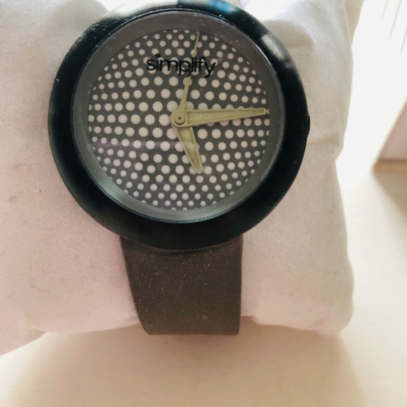 Simplify Watch - Picture 5 of 12